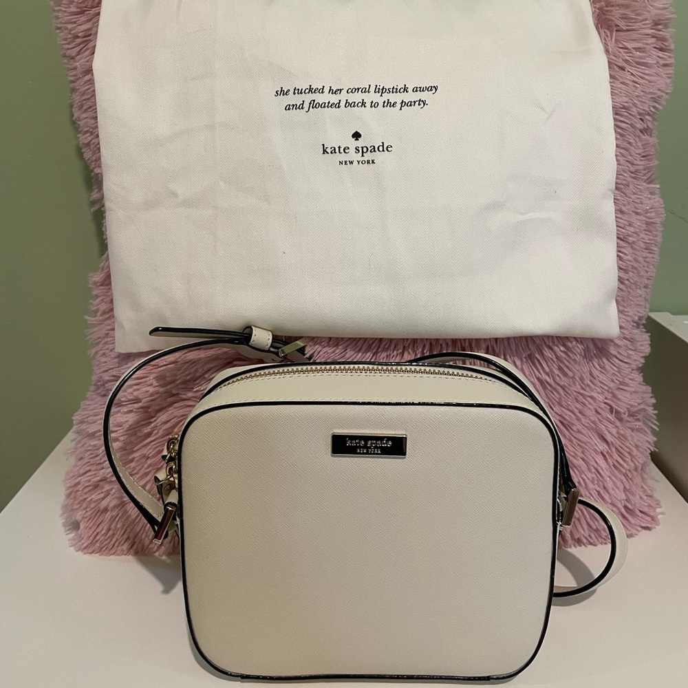 Kate spade leather crossbody bag